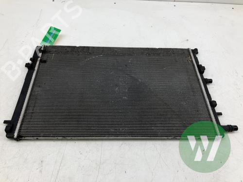 Used Water radiator Water radiator MERCEDES-BENZ CITAN Box Body/MPV (W420) 1.5 112 CDI (420.633, 420.635) (116 hp) 39915786 39915786