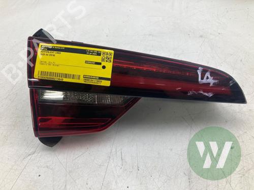 Used Left taillight Left taillight 37704017 37704017