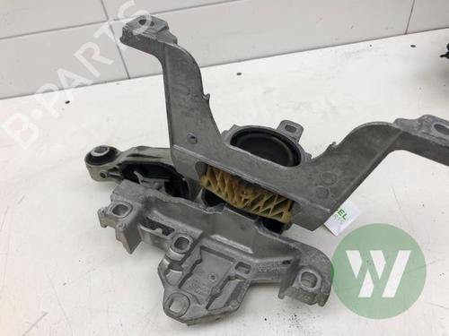 Gearbox mount MERCEDES-BENZ A-CLASS Saloon (V177) A 250 e (177.186) | BP40447776M88 - Image 3