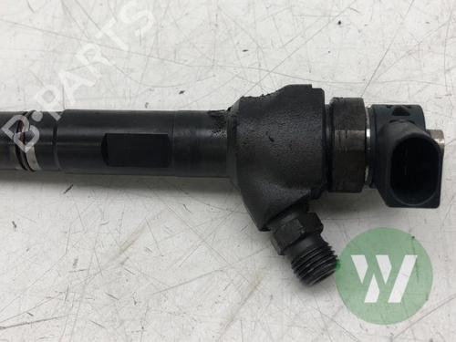 Injector VW PASSAT B7 Variant (365) 2.0 TDI | BP38347013M100 - Image 3