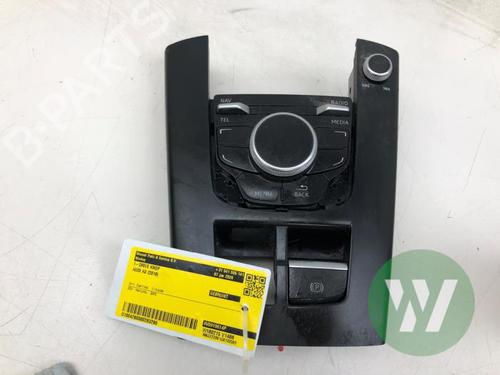 Pulsantiera AUDI A3 (8V1, 8VK) 1.4 TFSI (125 hp) 31345542