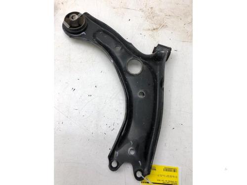 Used Left front suspension arm KIA SPORTAGE IV (QL, QLE) 1.6 CRDi (136 hp) 16558886