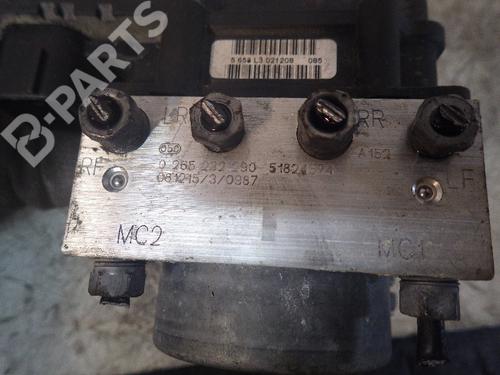 Used ABS pump FIAT 500 (312_) 1.3 D Multijet (312AXB1A) (75 hp) 4771298