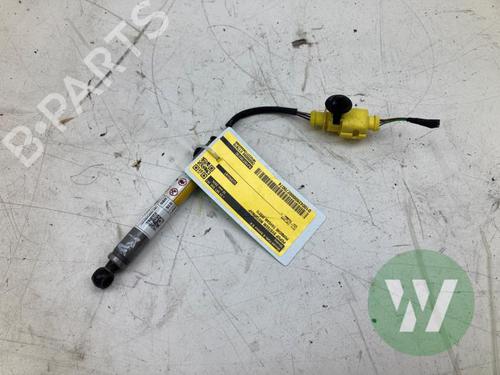 Used Electronic module Electronic module PORSCHE TAYCAN (Y1A) 4S Performance Battery Plus (Y1ADB1) (571 hp) 39914764 39914764