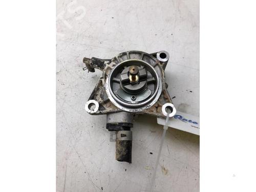 Used Vacuum pump KIA STONIC (YB) 1.0 T-GDi (101 hp) 14996019