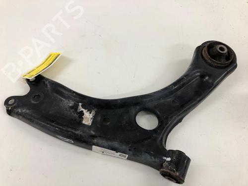 Used Right front suspension arm KIA SPORTAGE IV (QL, QLE) 1.6 GDI (132 hp) 29861477