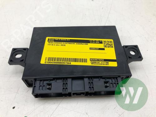 other-vw-id4-e21-2020-33308544 main image