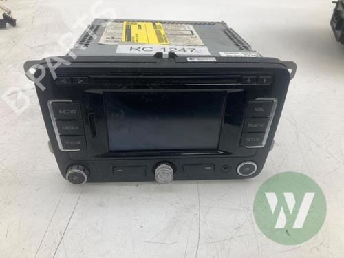 Used Radio Radio VW CADDY III MPV (2KB, 2KJ, 2CB, 2CJ) 1.6 TDI (102 hp) 36101227 36101227