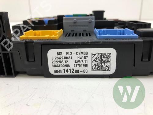 Fuse box OPEL CORSA F (P2JO) 1.2 (68) | BP36342393E1 - Image 4