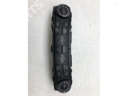 Used Climate control MERCEDES-BENZ E-CLASS T-Model (S211) E 220 T CDI (163 hp) 10278860