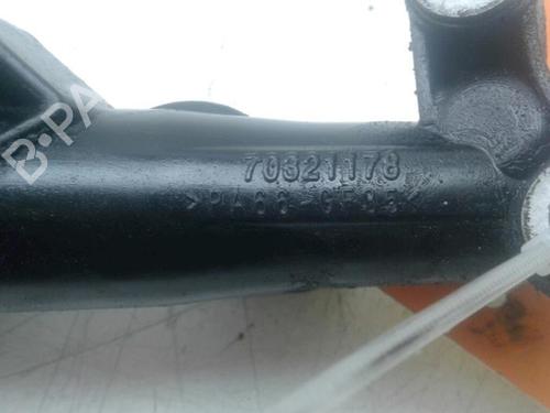 Support MERCEDES-BENZ C-CLASS (W205) C 220 BlueTEC / d (205.003) | BP14573603C155 