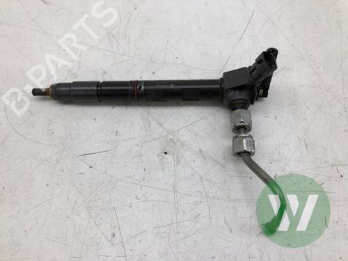 Used Injector OPEL INSIGNIA B Sports Tourer (Z18) 1.5 CDTi (35) (122 hp) 33110136