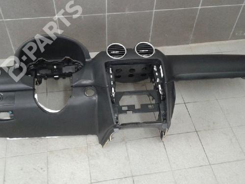 Used Dashboard MERCEDES-BENZ M-CLASS (W164) ML 320 CDI 4-matic (164.124, 164.125, 164.122) (211 hp) 8247283
