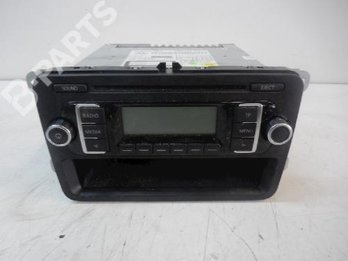Used Radio VW POLO V (6R1, 6C1) 1.4 (6R1) (85 hp) 4835766