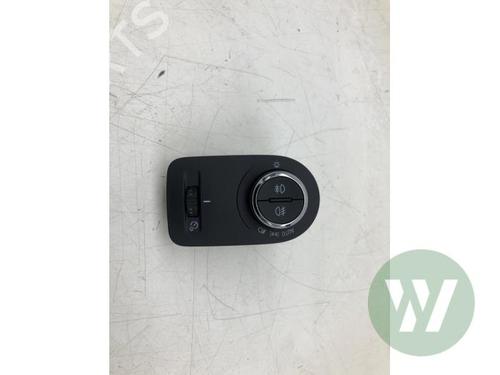 headlight-switch-opel-grandland-grandland-x-a18-p1uo-2017-32632381 main image