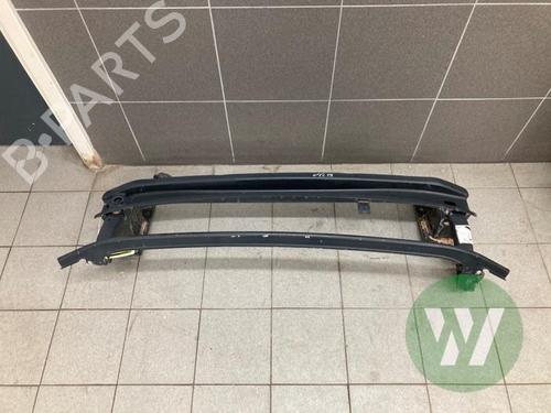 Used Front bumper reinforcement Front bumper reinforcement VW T-ROC (A11, D11) 1.5 TSI (150 hp) 33843366 33843366