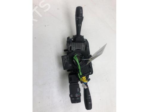 Used Switch DACIA SANDERO II TCe 90 (B8M1, B8MA, B8AC) (90 hp) 19141990