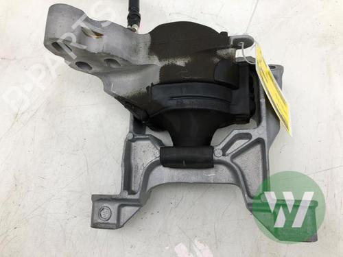 Gearbox mount MAZDA CX-5 (KF) 2.0 e-SKYACTIV G 165 | BP39914603M88 - Image 2