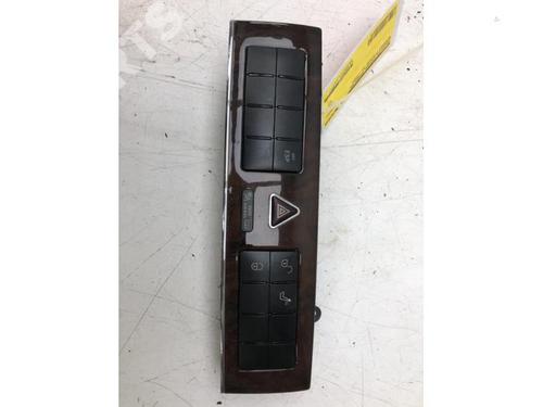 Used Warning switch MERCEDES-BENZ C-CLASS (W203) C 200 CDI (203.007) (122 hp) 12102088