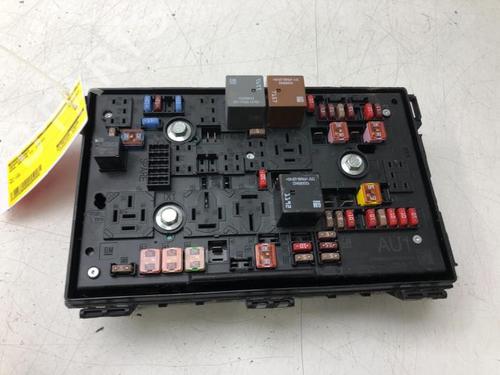 Used Fuse box VAUXHALL AMPERA (R12) EV 150 (D1JOI) (151 hp) 16087739