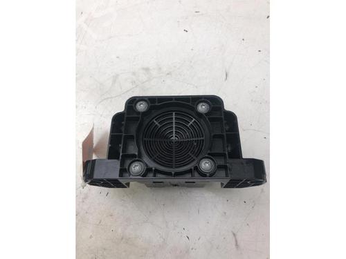 Used Speaker MERCEDES-BENZ EQV (W447) EQV 300 (447.813, 447.815) (204 hp) 14906307