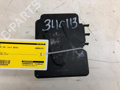 Used ABS pump KIA CEE'D (JD) 1.4 CRDi 90 (90 hp) 29701553