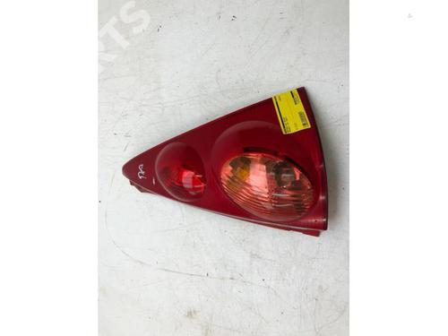 Used Right taillight PEUGEOT 107 (PM_, PN_) 1.0 (68 hp) 11048627