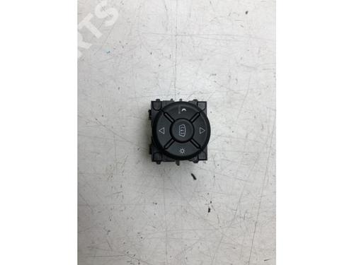 Used Switch OPEL CROSSLAND X / CROSSLAND (P17, P2QO) 1.2 (75) (131 hp) 11137811
