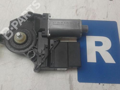 Used Electronic module VW GOLF VI (5K1) 2.0 TDI (140 hp) 12098127