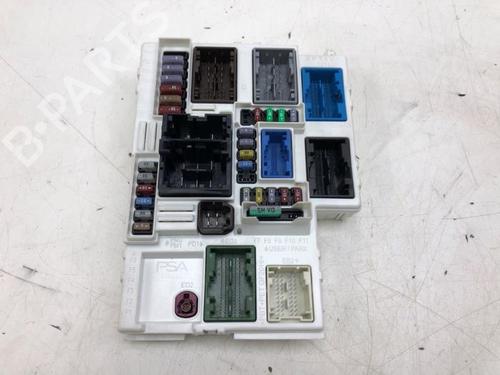 Used Fuse box OPEL CROSSLAND X / CROSSLAND (P17, P2QO) 1.2 (75) (110 hp) 23550732