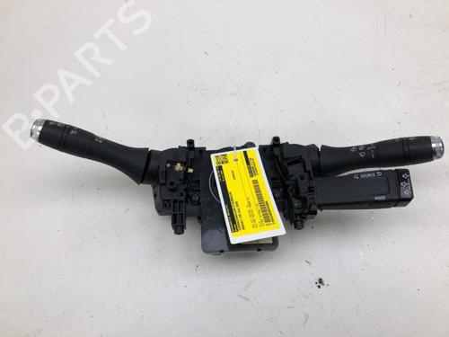 Used Switch RENAULT ZOE Hatchback Van (BFM_) Electric (BFMC, BFMD) (136 hp) 30333845