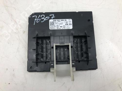Used Electronic module VW GOLF VII Variant (BA5, BV5) 1.4 TSI (125 hp) 30804593