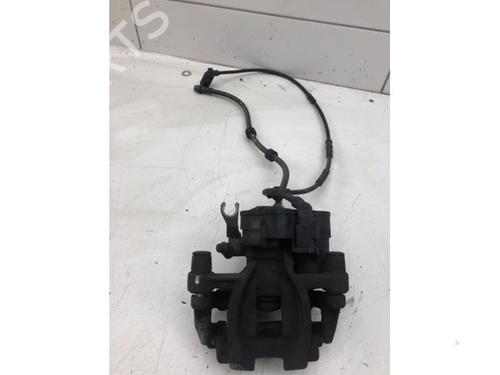 Used Left rear brake caliper BMW X1 (F48) sDrive 18 i (140 hp) 23271078