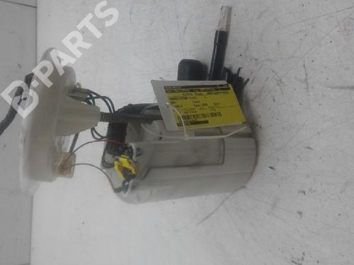 Used Fuel pump BMW 6 (E63) 650 i (367 hp) 4777228