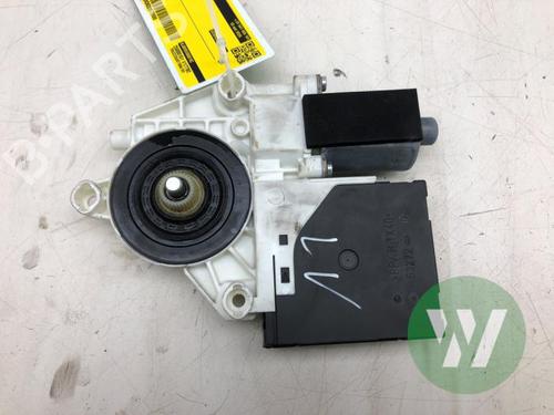 Used Electronic module Electronic module AUDI TT (8J3) 2.0 TFSI (200 hp) 33244771 33244771