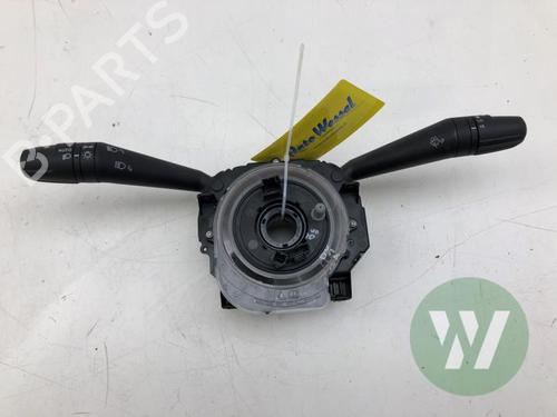 switch-toyota-proace-max-van-mfy_-mfq_-2024-39915150 main image