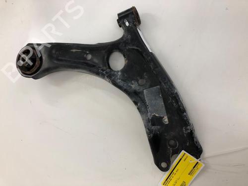 Used Right front suspension arm KIA SPORTAGE IV (QL, QLE) 1.6 CRDi Eco-Dynamics+ (116 hp) 27697179