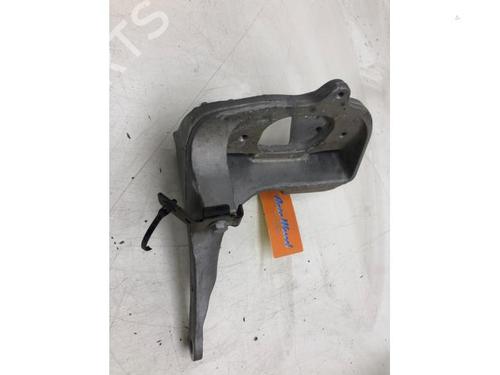 Used Gearbox mount MERCEDES-BENZ EQV (W447) EQV 300 (447.813, 447.815) (204 hp) 24535371