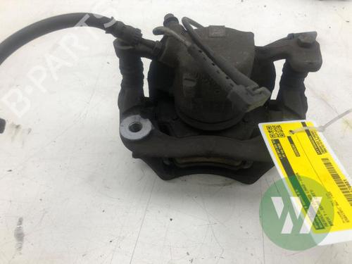 Left front brake caliper BMW 1 (F40) 118 i | BP39495067M105 - Image 2