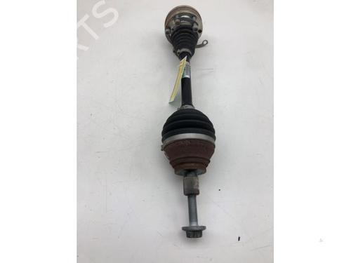Used Left front driveshaft SEAT LEON Sportstourer (KL8, KLD) 1.5 eTSI (150 hp) 30672516