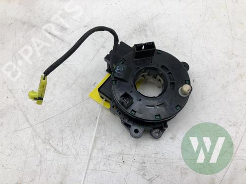 Kontaktrulle Airbag NISSAN NV200 Van e-NV (ME0N) (109 hp) 31371176