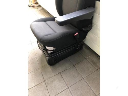 Right front seat RENAULT MASTER III Platform/Chassis (EV, HV, UV) 2.3 dCi 180 FWD (EV04, HV04, UV04) | BP28296029C16 