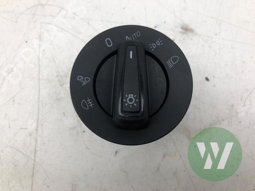 Used Headlight switch Headlight switch SKODA OCTAVIA III Combi (5E5, 5E6) 2.0 TDI (150 hp) 33809145 33809145