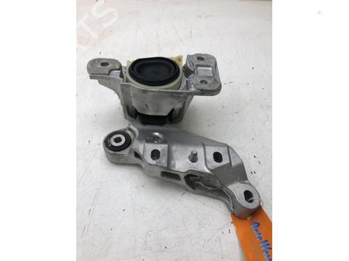 Used Support MERCEDES-BENZ EQV (W447) EQV 300 (447.813, 447.815) (204 hp) 15955808