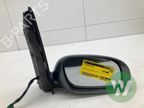 Used Right mirror Right mirror 37199615 37199615