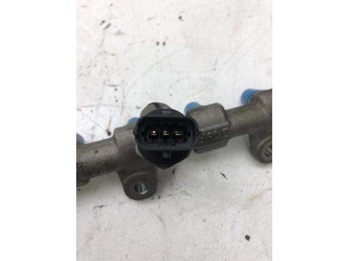 Injection rail OPEL MOVANO B Bus (X62) 2.3 CDTI FWD (JV) | BP16573266M98 