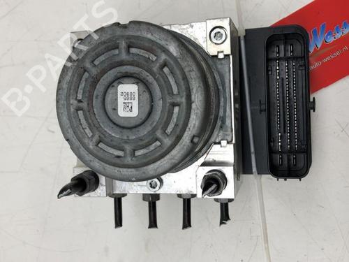 Used ABS pump OPEL CORSA F (P2JO) 1.2 (68) (101 hp) 30813064