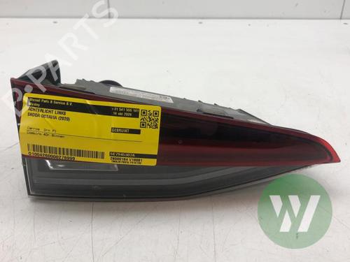 Used Left taillight Left taillight SKODA OCTAVIA IV Combi (NX5, PV5) 1.5 TSi (150 hp) 40024522 40024522