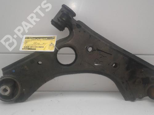 Used Right front suspension arm FIAT 500L (351_, 352_) 1.4 (199LYB1B) (95 hp) 4749121