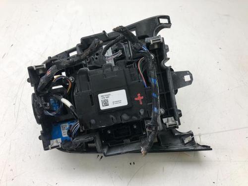 Used Gear lever JAGUAR F-TYPE Coupe (X152) 3.0 SCV6 (340 hp) 11821505